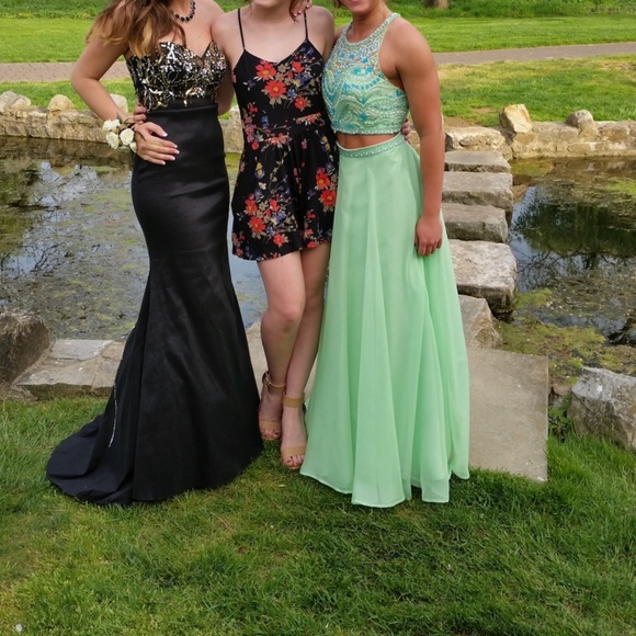 Prom dress - Picture 5 of 5